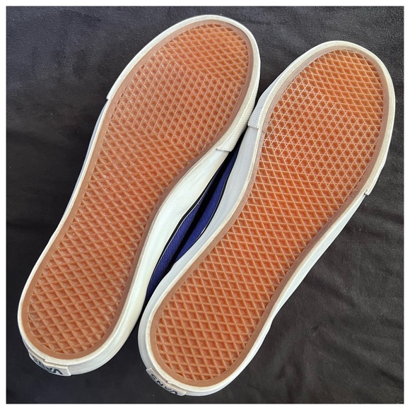 Vans Classic Old Skool Canvas in Blue, Black & White - Picture 9 of 11